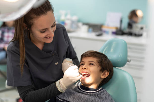 Best Broken or Chipped Tooth Repair in Pleasantville, IA